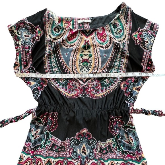 Papaya mini dress, size large, multicolored. - Picture 9 of 9